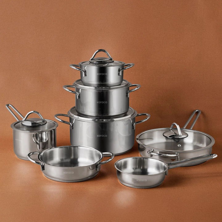 Karaca Ada Induktionsbund 12 Dele Grydesæt i Rustfrit Stål V2 - Løven Home