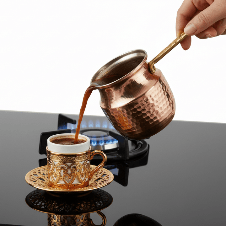 Karaca Alacahöyük Kobber Kaffekande – Stor - 500 ml - Løven Home