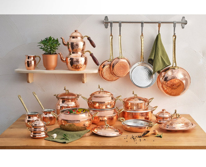 Karaca Alacahoyuk serveringsfad – 25 cm - Løven Home