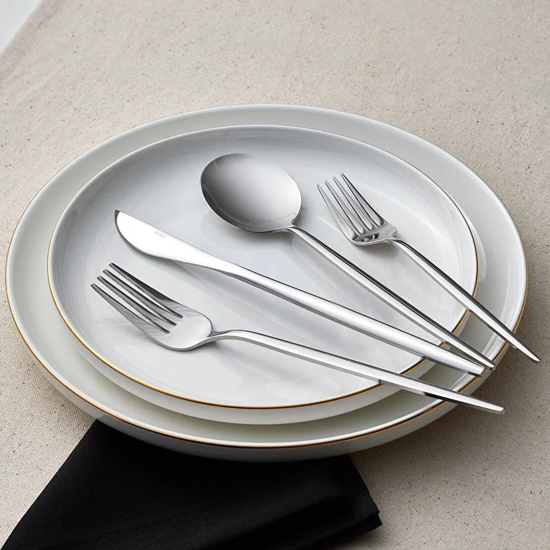 Karaca Apricot Faro 6‑personers Bestiksæt – 24 dele - Sølv - Løven Home