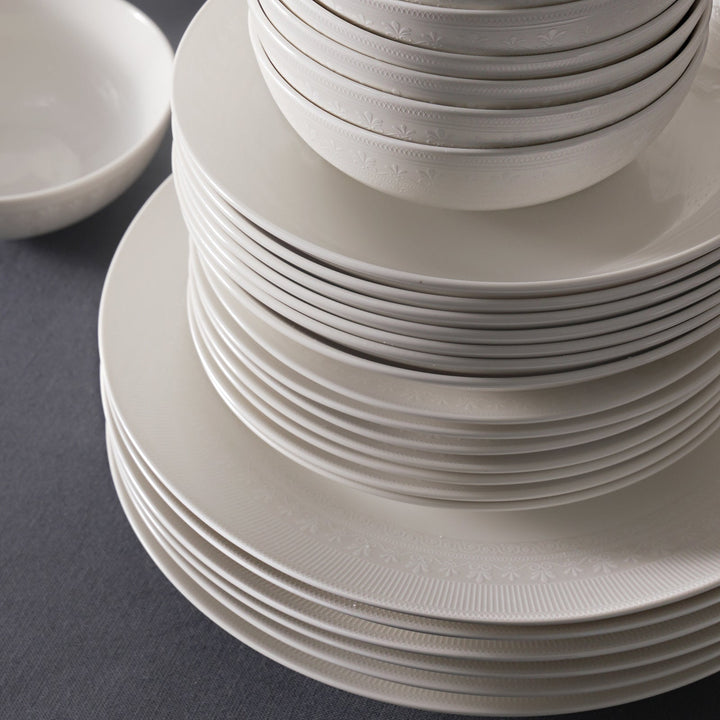 Karaca Arte New Bone Spisestel – 56 dele til 12 personer - Løven Home