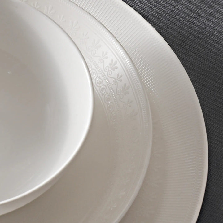 Karaca Arte New Bone Spisestel – 56 dele til 12 personer - Løven Home