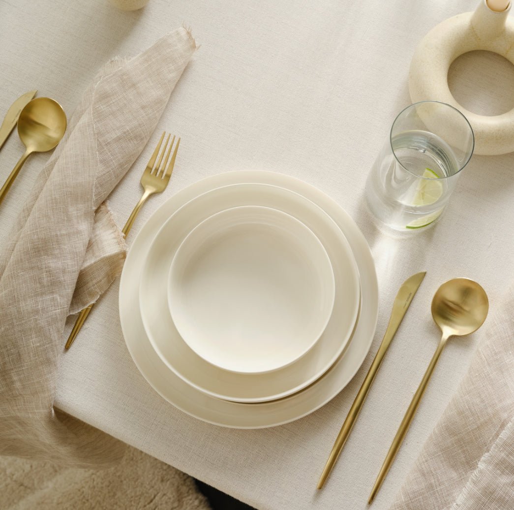 Karaca Earth Collection Finesse Spisestel 24 dele | 6 personer | Hvid - Løven Home