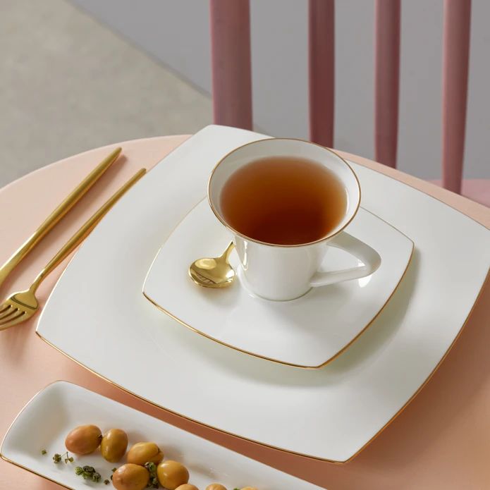 Karaca Fine Pearl Ragusa 26 - delt Morgenmadssæt til 6 personer Guld - Løven Home