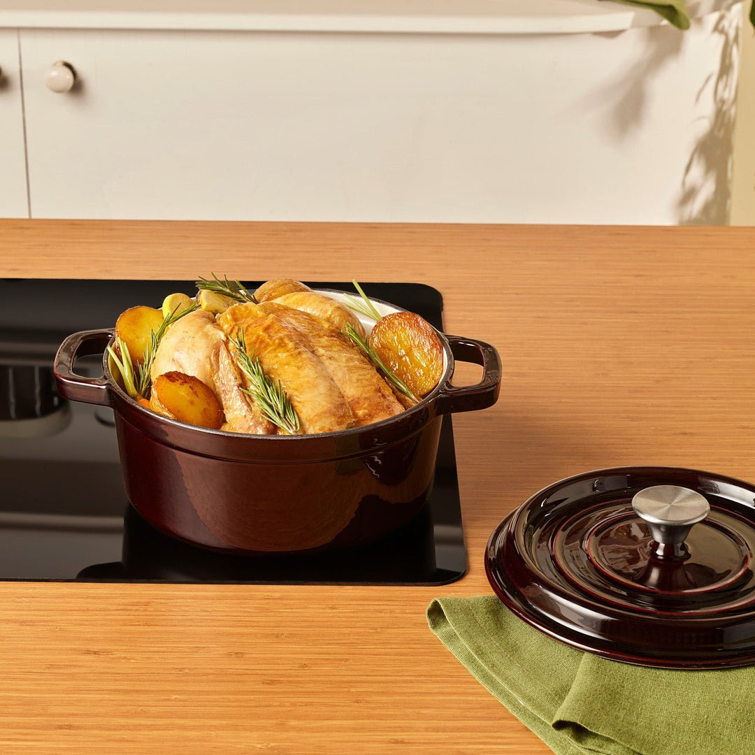 Karaca Heritage Emaljeret Støbejernsgryde – Rødbrun - 24 cm - 3,7 Liter - Løven Home