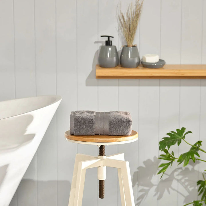 Karaca Home Aquasoft Håndklæde – 100 % Bomuld | 50 × 90 cm | Antracitgrå - Løven Home