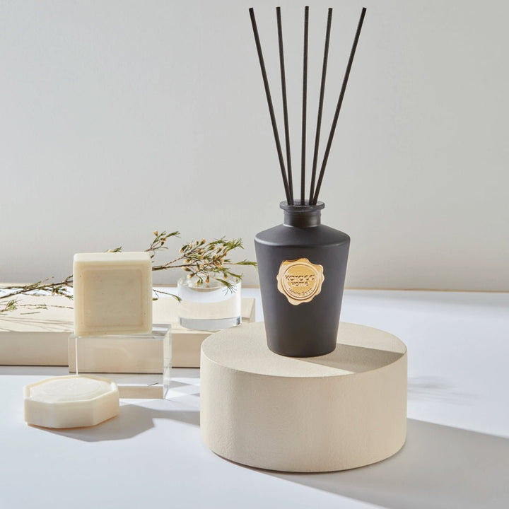Karaca Home Classy Duftspreder m/Duftpinde – Hvid Sæbe - 200 ml - Løven Home