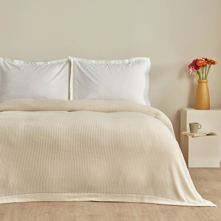 Karaca Home Cool Touch Dobbelttæppe – Beige - Løven Home