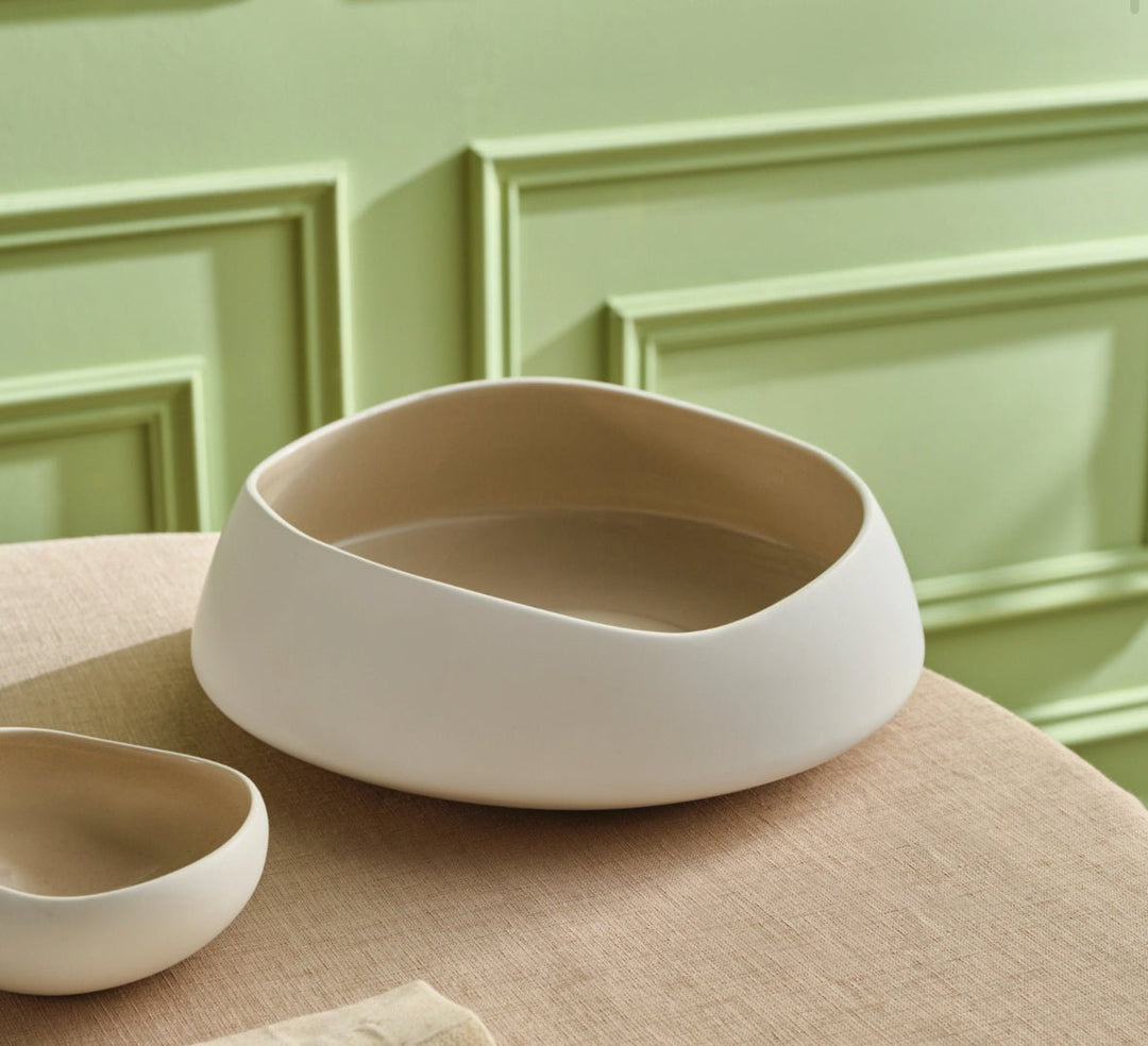 Karaca Home Cupid Stoneware dekorativt fad – 30 cm - Løven Home