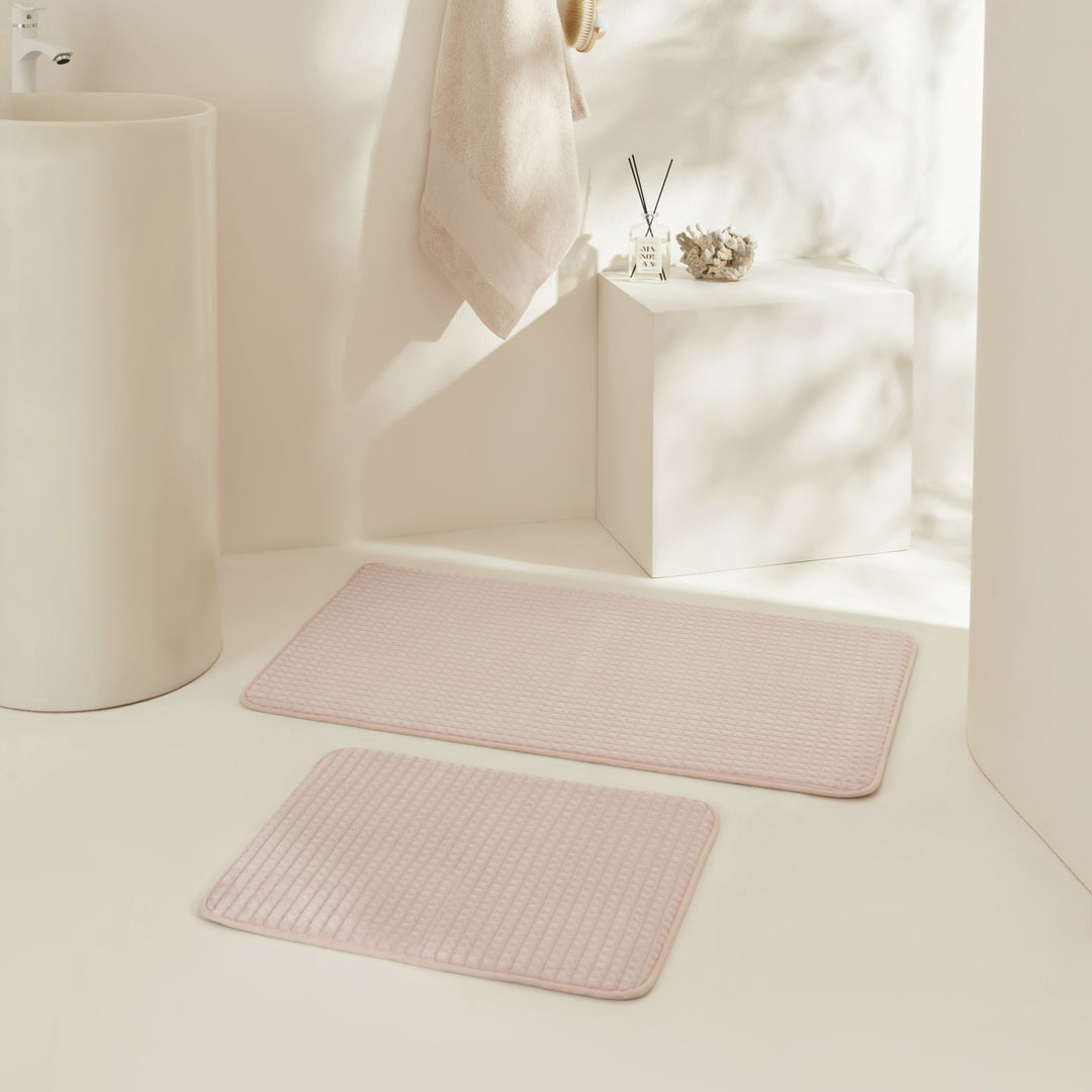 Karaca Home Ekose Embos 2‑delt Bademåttesæt – Pudra - Løven Home