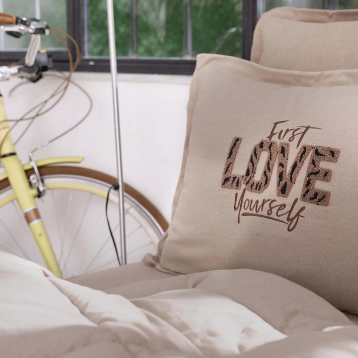 Karaca Home Motto Cotton Comfort Enkeltseng - Sæt – Beige - Løven Home