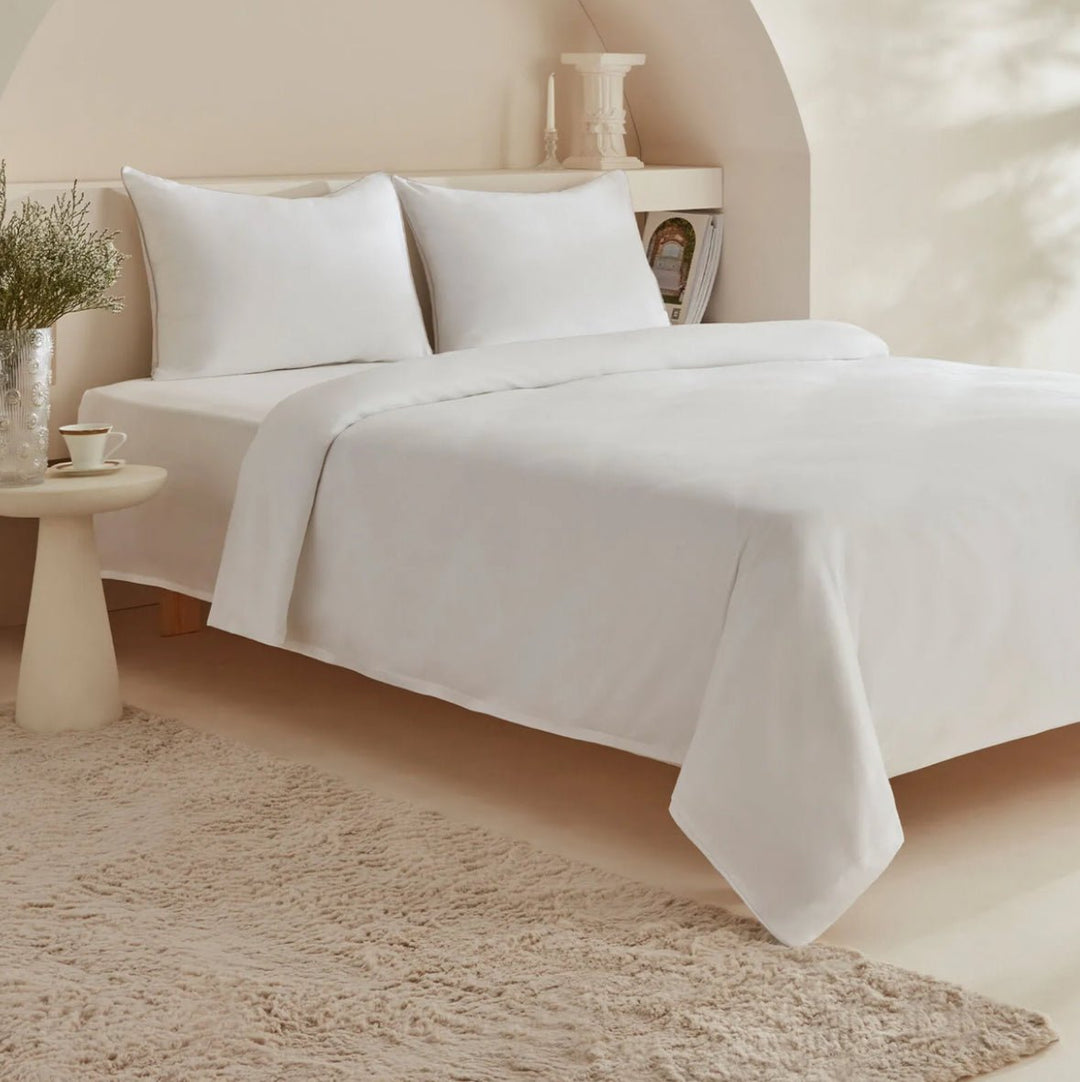 Karaca Home White Collection Vinas Dobbeltseng - Sengetøj – Satin med Biese - Løven Home