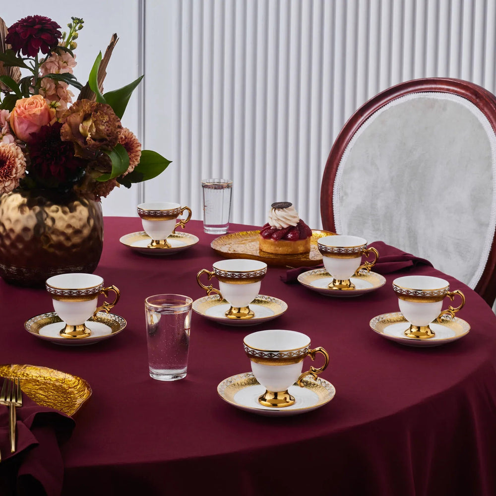 Karaca Hürrem Espressosæt til 6 Pers. – 90 ml - Hvid/Guld - Løven Home