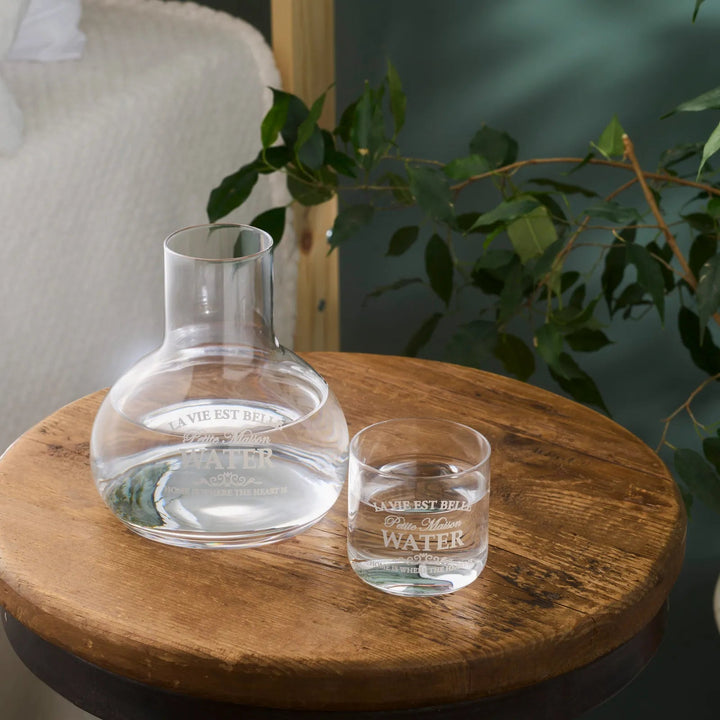 Karaca Maria Vandkaraffel – 1000 ml - Løven Home