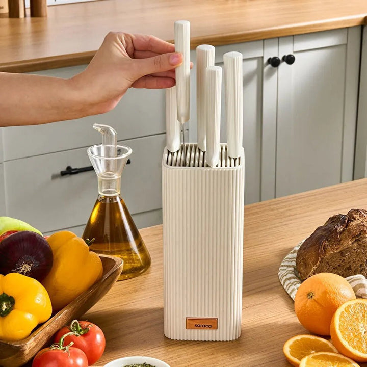 Karaca Massimo Line Knivsæt – 6 Dele inkl. Stand Cream - Løven Home