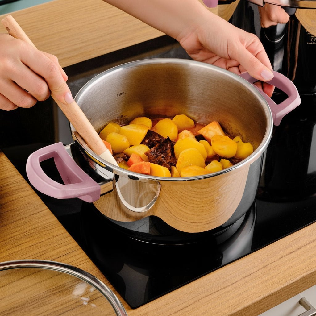 Karaca Perfect Pink Trykkoger - sæt med induktionsbund | 4 + 6 liter | Rustfrit stål - Løven Home