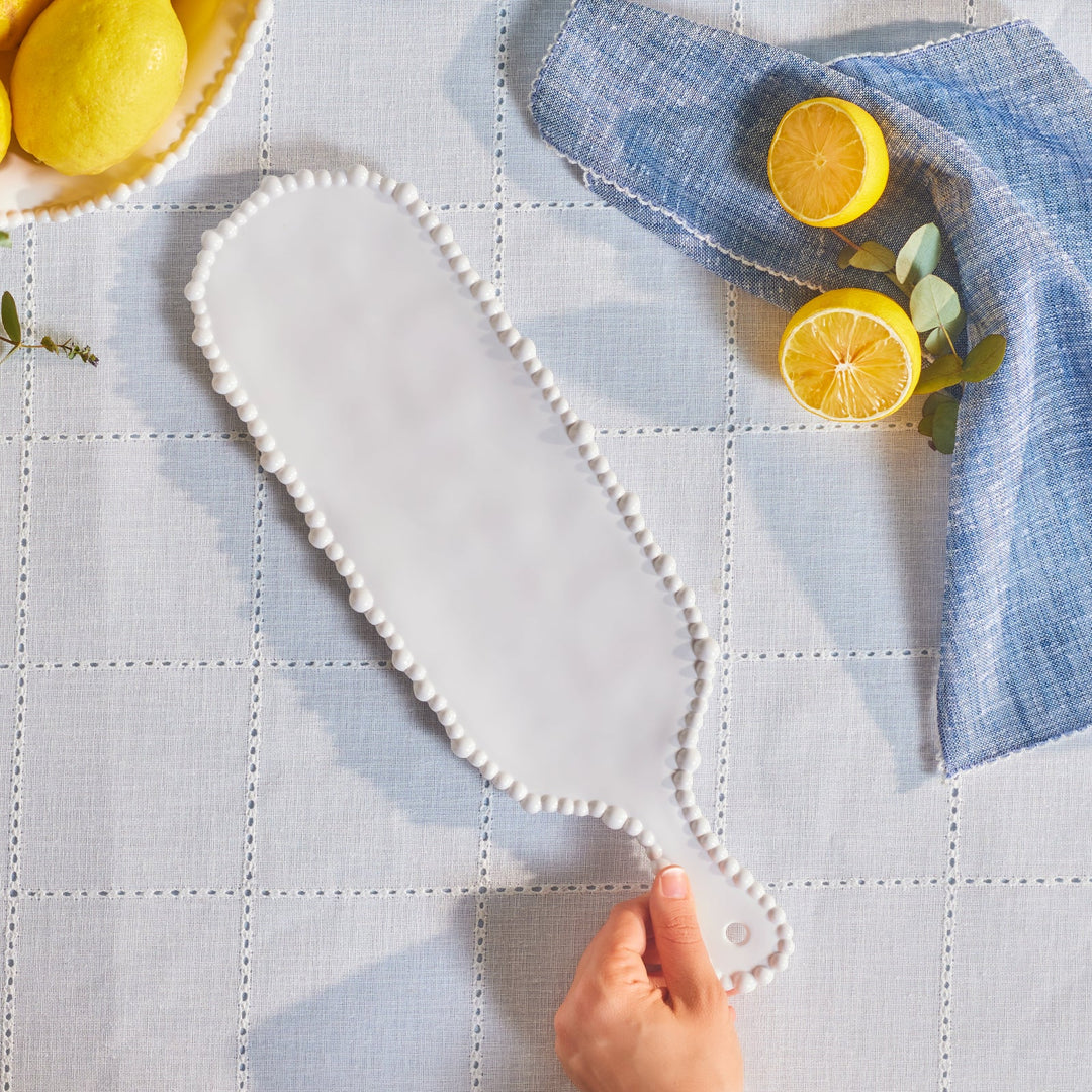 Karaca Perla Melamin Ostefad – 43 cm, Hvid - Løven Home