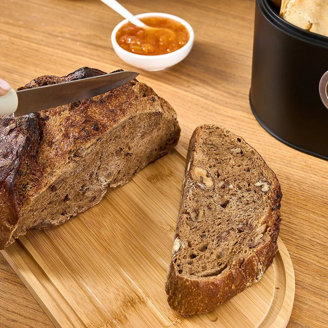 Karaca Premium Brødkasse Sæt med Bambuslåg – Inkl. Gratis Opbevaringskrukke Sort - Løven Home