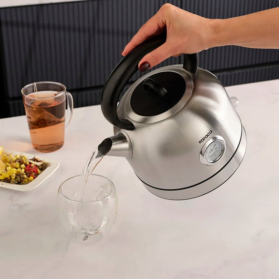 Karaca Retro 2202 Elkedel – Nostalgi og Kraftfuld Elegance Grå (2200W) - Løven Home