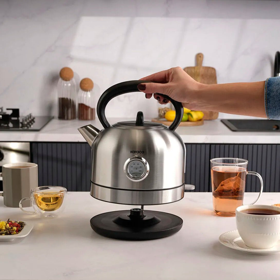 Karaca Retro 2202 Elkedel – Nostalgi og Kraftfuld Elegance Grå (2200W) - Løven Home