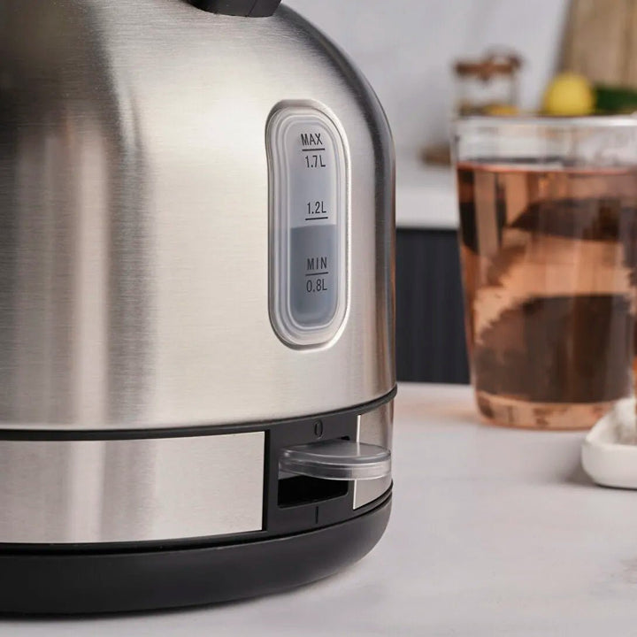 Karaca Retro 2202 Elkedel – Nostalgi og Kraftfuld Elegance Grå (2200W) - Løven Home