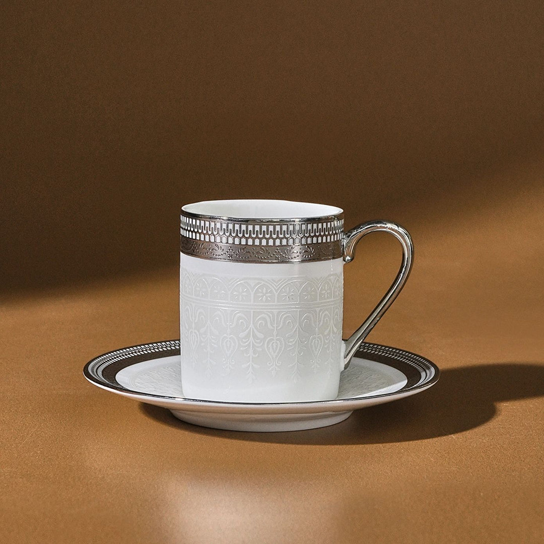 Karaca Royal Bone Kate – Espressosæt til 6 personer (90 ml) - Hvid/Sølv - Løven Home