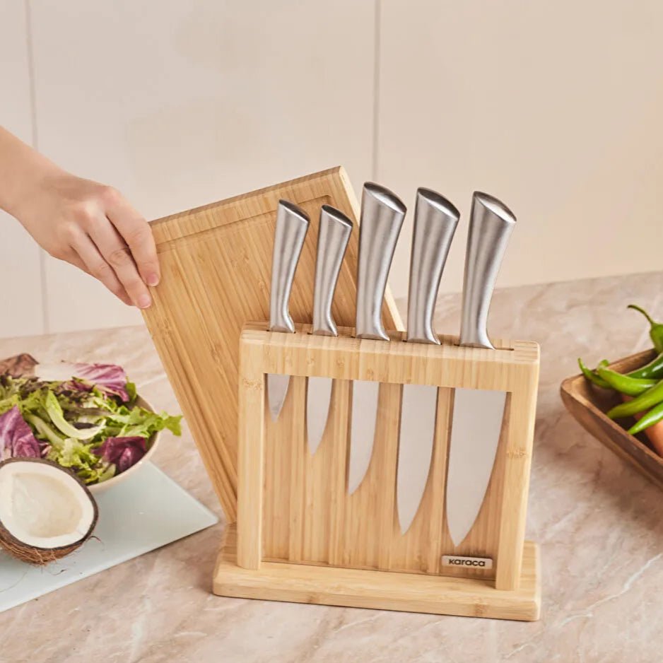 Karaca Samurai Nagoya Vigor 7 - delt Knivsæt med Skærebræt – Japansk Stål - Løven Home