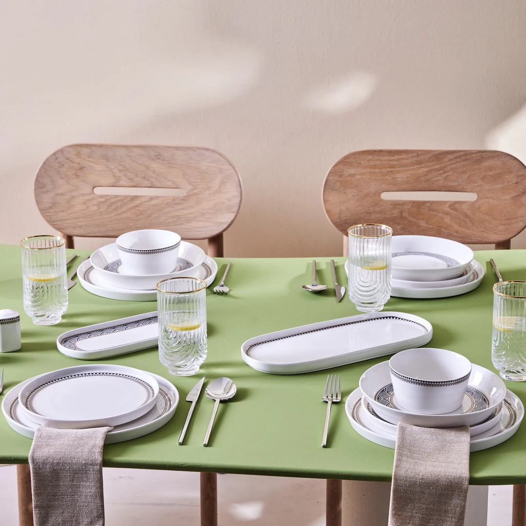 Karaca Stream Bone Monde 59 - dele Spisestel til 12 Personer - Guld - Løven Home