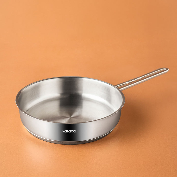 Karaca Sürmene Rustfrit Stål Stegepande – 26 cm - Løven Home