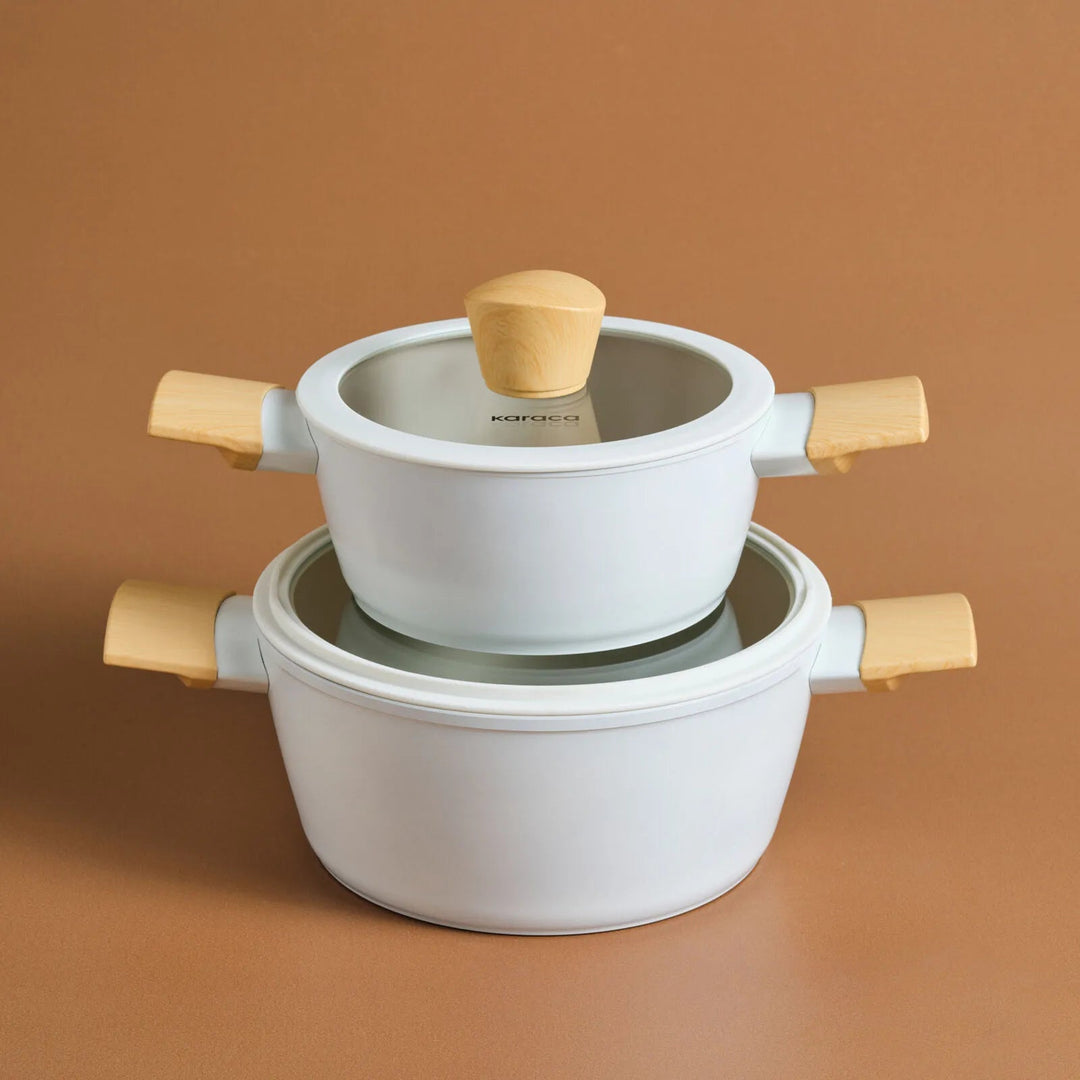 Karaca Swiss Crystal Almond Cream Induktionsvenligt Midi Grydesæt – 4 dele - Løven Home