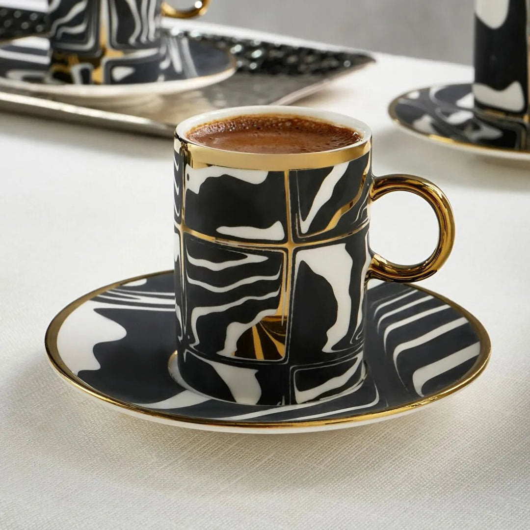 Karaca Tales Espressosæt til 6 Pers. – 90 ml - Sort/Hvid/Guld - Løven Home