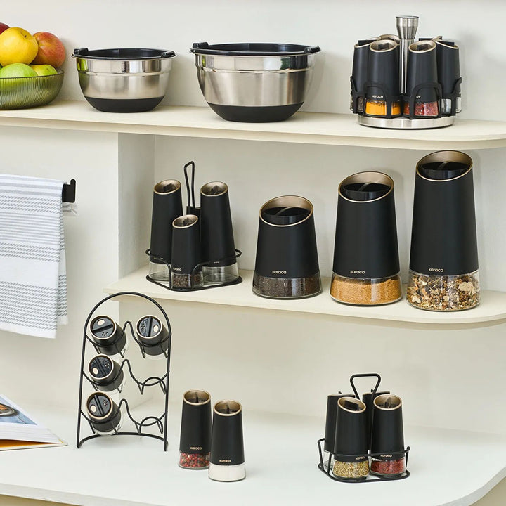 Karaca Waltz Glas Krydderisæt m/Metal Stativ - 7 Dele - Sort - Løven Home