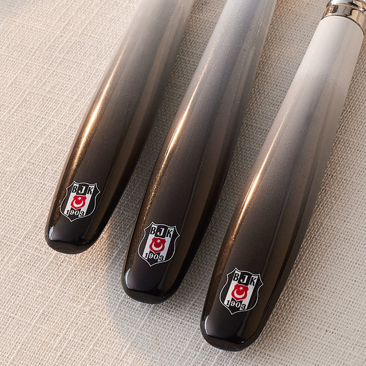 Karaca x Beşiktaş 18 Dele Bestiksæt til 6 Personer - Løven Home