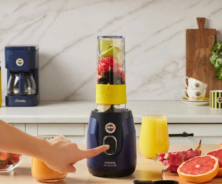 Karaca x Fenerbahce BlendFit Go Personal Smoothie - Blender - Marineblå - Løven Home