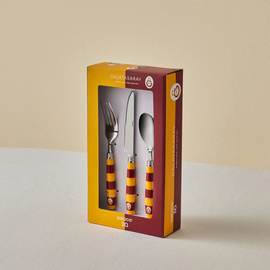 Karaca x Galatasaray 18 Dele Bestiksæt til 6 Personer - Løven Home