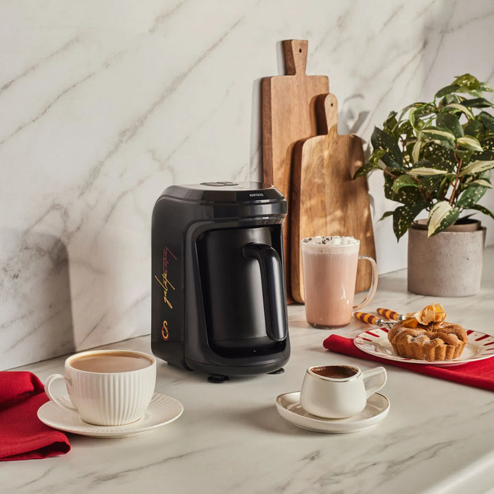 Karaca x Galatasaray Hatır Hüps Mælkebaseret Tyrkisk Kaffemaskine - Sort - Løven Home