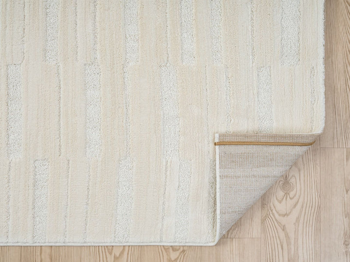 Liva 332A - Cream - Løven Home