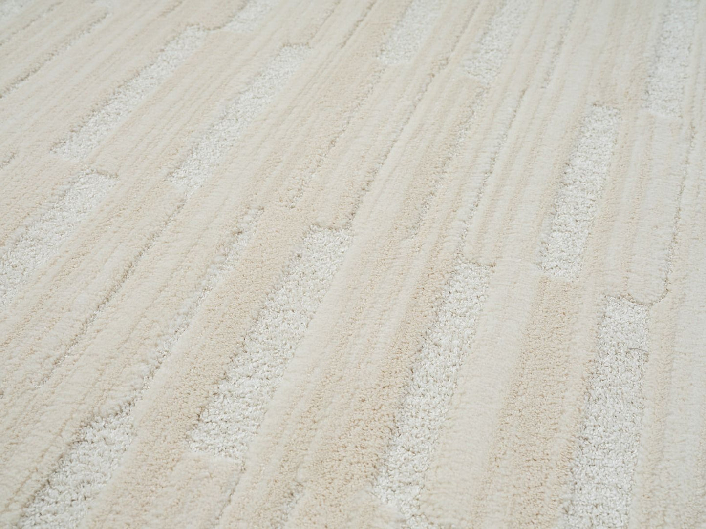 Diva 332A - Cream