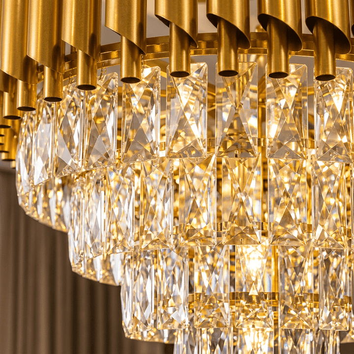 Luxury Living - Elegant Loftlampe - Guld &amp; Krystaldetaljer | Ø50 cm - Løven Home