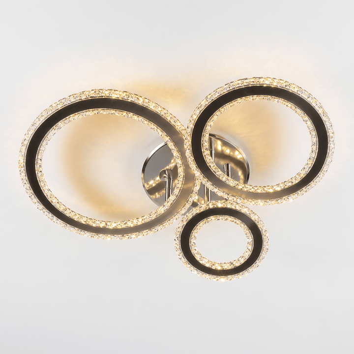 Luxury Living Krystal Loftlampe – 3 Ringe | Krom | LED - Løven Home