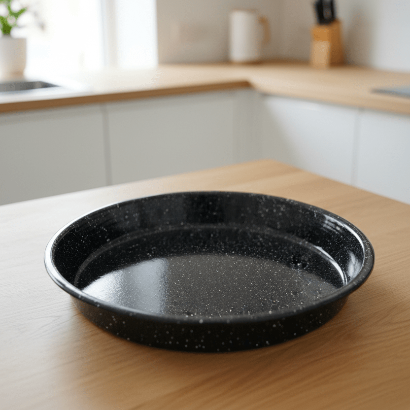 Menzir Ovnfast Emaljebakke 32 cm – Sort Højglans (Model 6963) - Løven Home