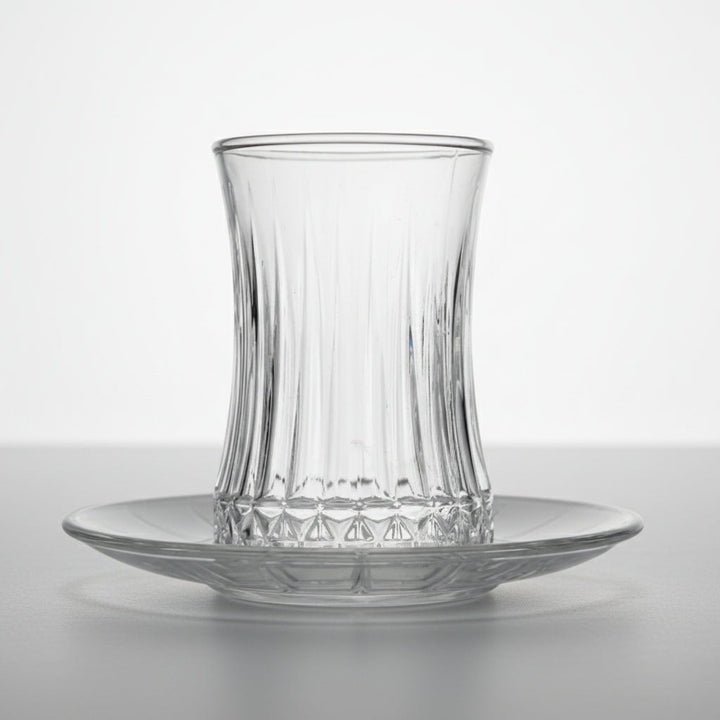 Pasabahce Elysia Tesæt – 12 dele (6 teglas + 6 underkopper) - Løven Home