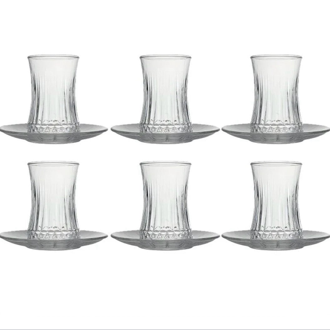 Pasabahce Elysia Tesæt – 12 dele (6 teglas + 6 underkopper) - Løven Home