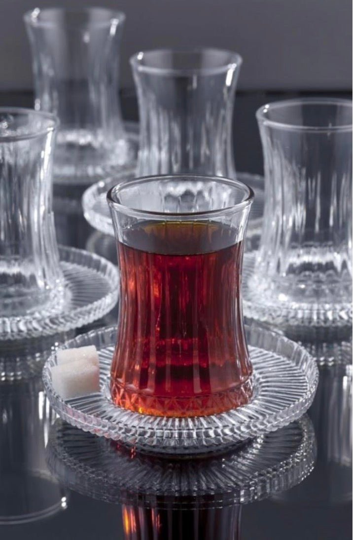Pasabahce Elysia Tesæt – 12 dele (6 teglas + 6 underkopper) (Kopi) - Løven Home