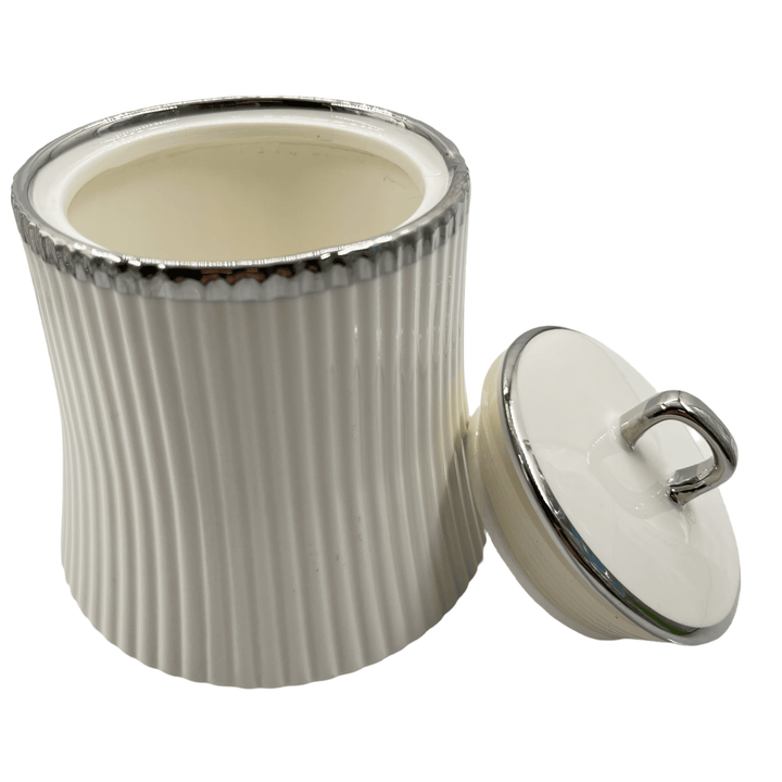 <strong>Almina</strong></br><i>Krydderisæt</i></br>Hvid/Sølv i porcelæn - Løven Home