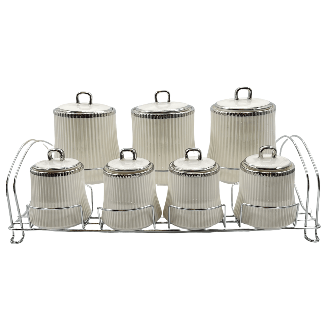 <strong>Almina</strong></br><i>Krydderisæt</i></br>Hvid/Sølv i porcelæn - Løven Home