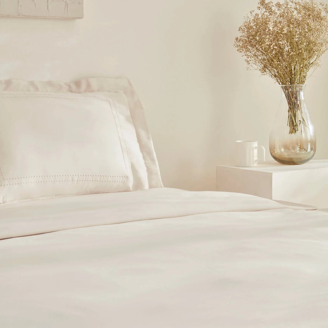 <strong>Karaca Home White Collection Felves</strong></br> <i>Sengetøjssæt</i> </br>220 × 240 cm (king size, beige, 100 % bomuld) - Løven Home