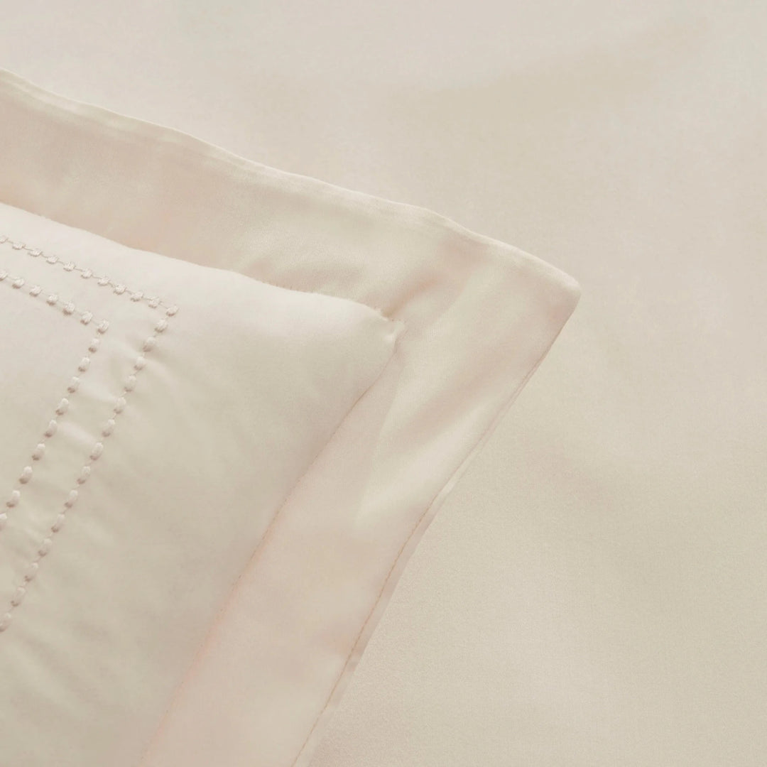 <strong>Karaca Home White Collection Felves</strong></br> <i>Sengetøjssæt</i> </br>220 × 240 cm (king size, beige, 100 % bomuld) - Løven Home