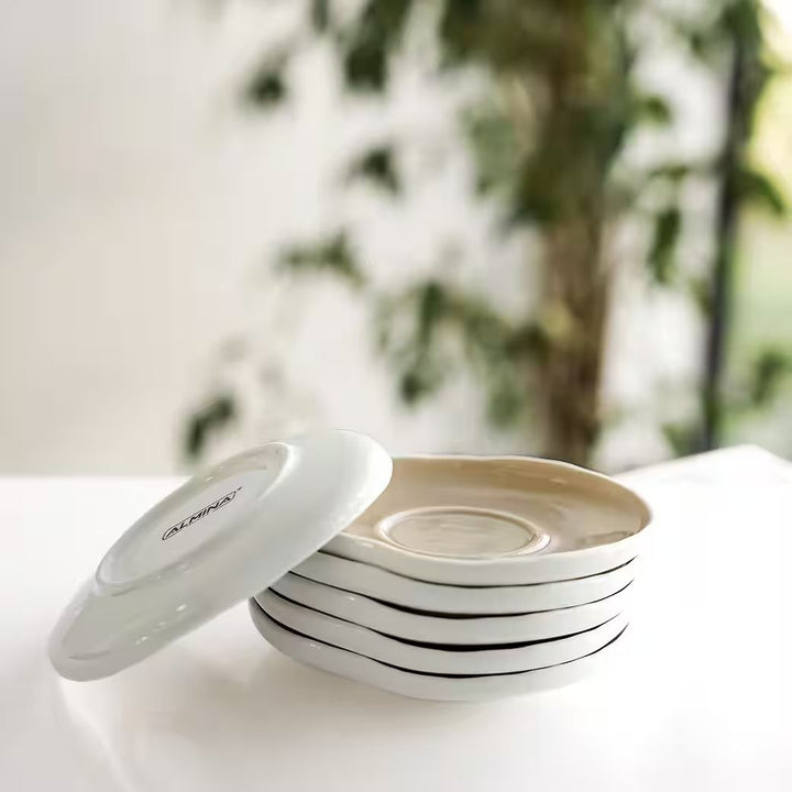 Wave Cream porcelæn underkopper - 6 stk. fra Almina - Løven Home