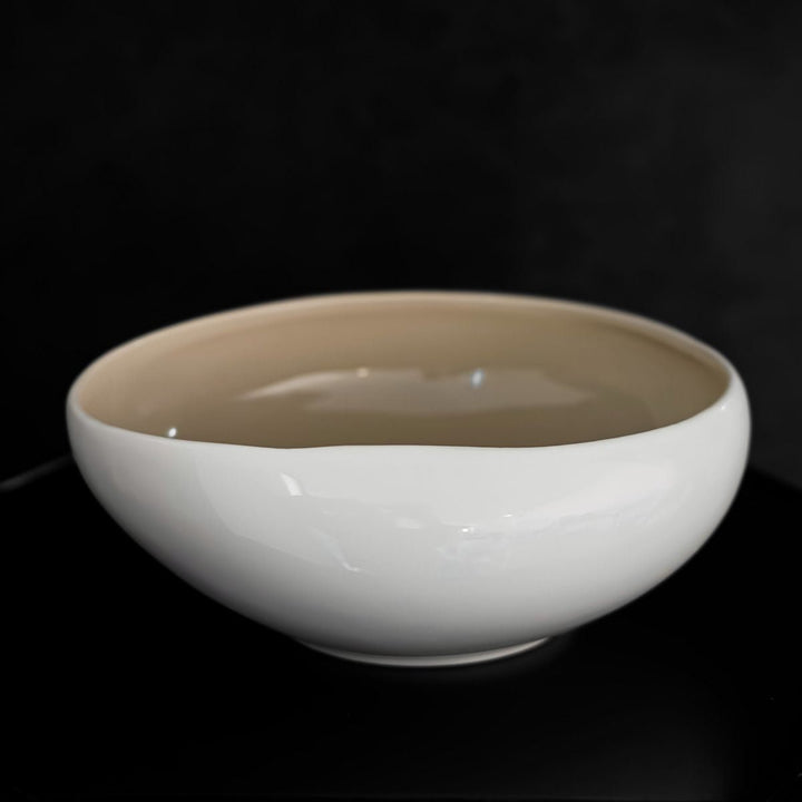 Wave Cream serveringsskål i porcelæn (23 x 8 cm) - Løven Home